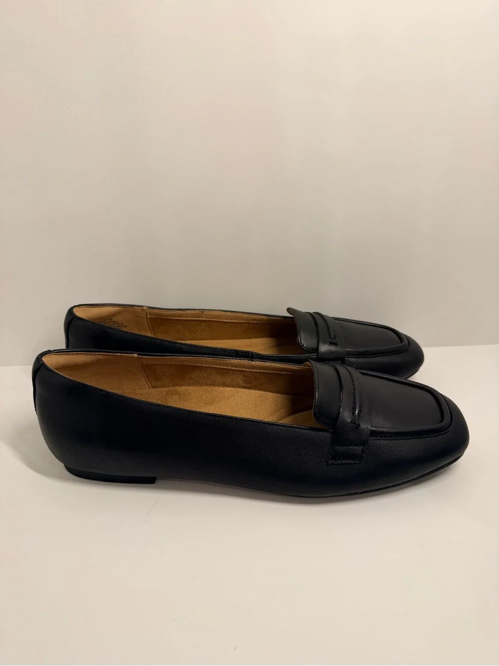 Easy Spirit Nadira Black Leather Loafers Women’s 11M NIB